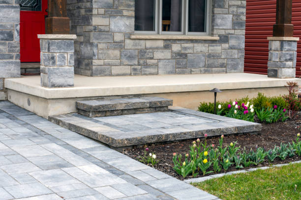 Best Decorative Driveway Pavers  in Lyons, IL
